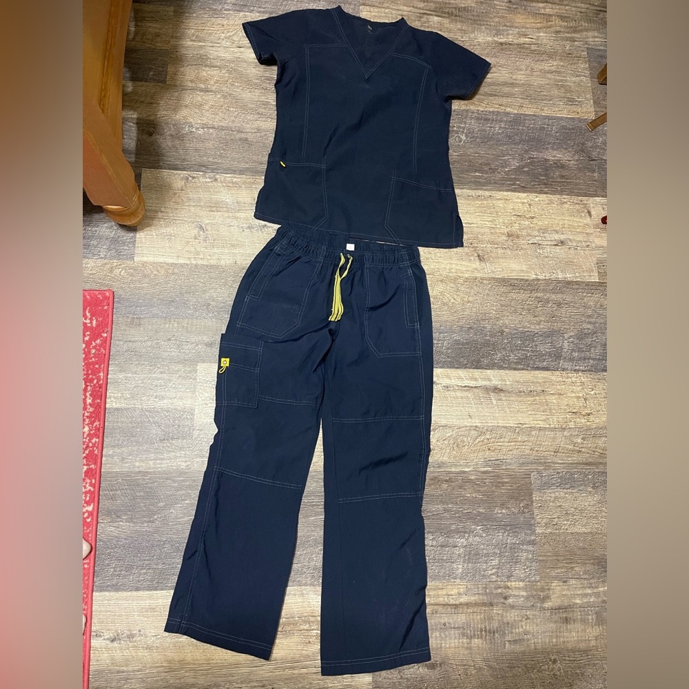 Navy scrub set